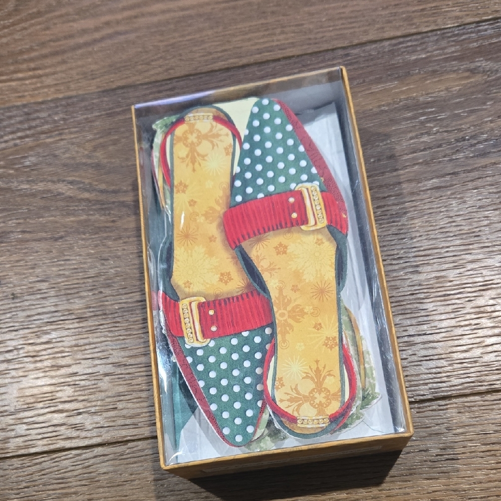 NEW IN BOX PUNCH STUDIO CHRISTMAS CARDS.   #7420